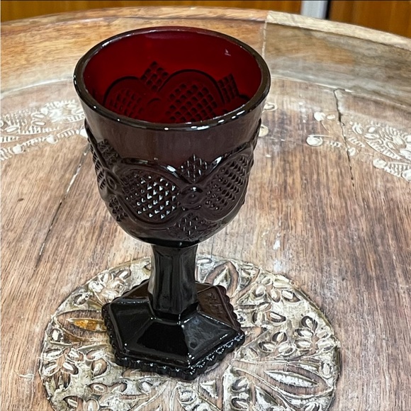 Vintage 1876 Ruby Cape cod goblet 5.25” - Picture 2 of 5